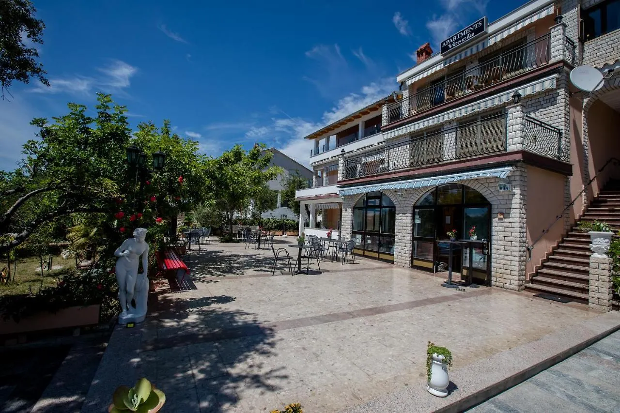 Apartments Vesela Banjol
