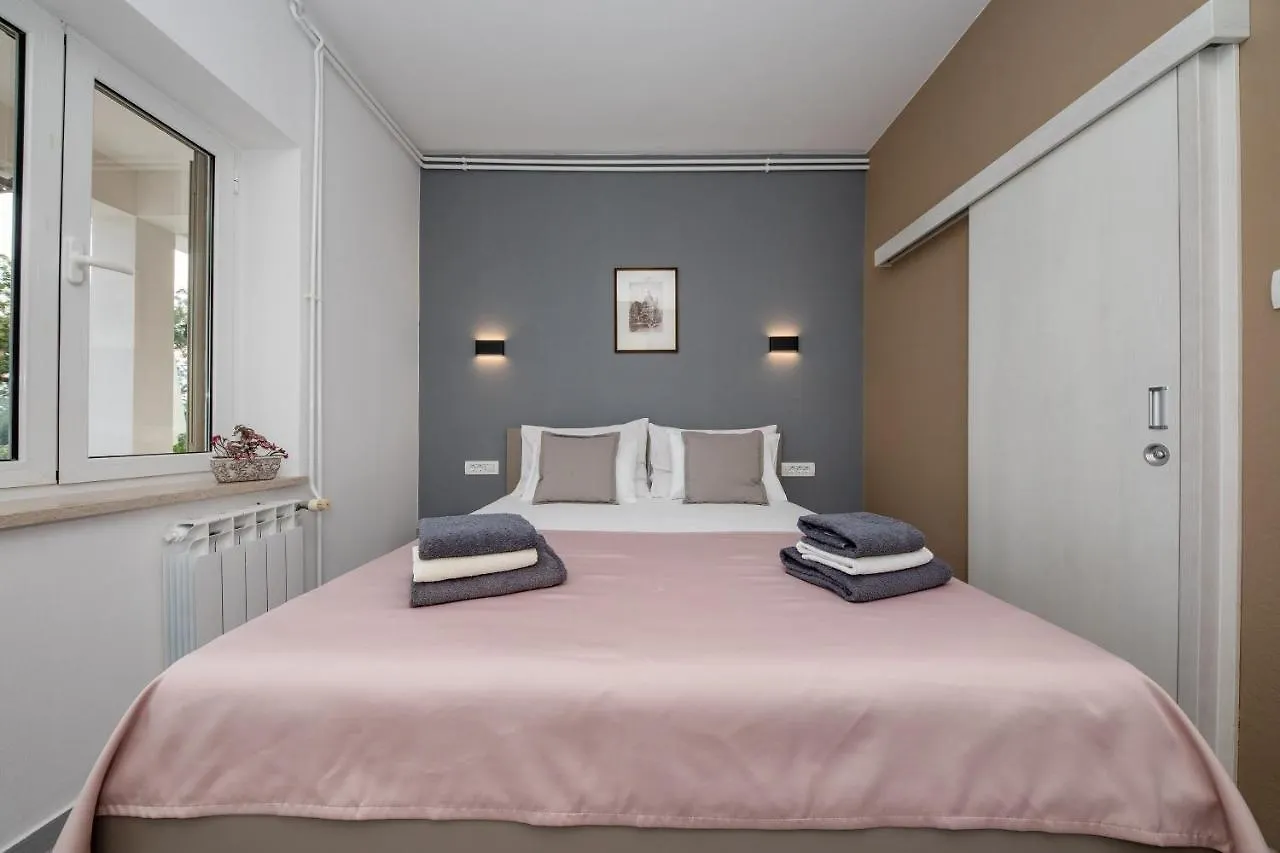 Apartments Vesela Banjol Croatia