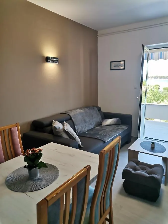Apartments Vesela Banjol