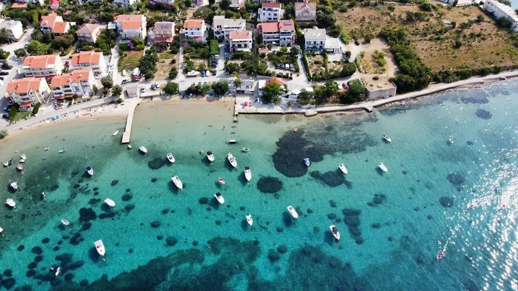 Apartments Vesela Banjol